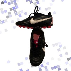Girls Nike Cleats